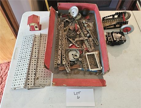 Mixed Erector Set- Pieces & Parts